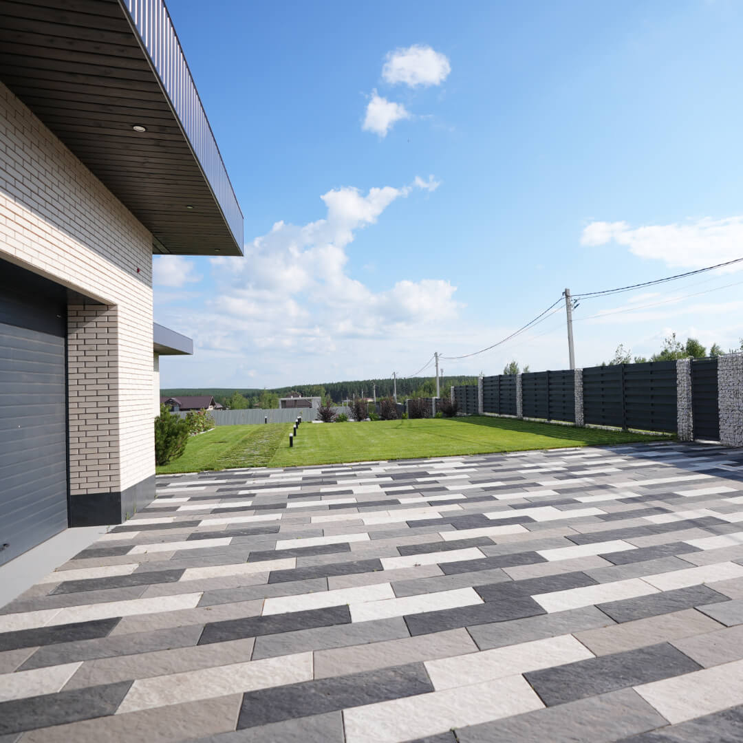 Шаговая плита STONE Светлая Галька 990х330х55мм в Мурманске фото